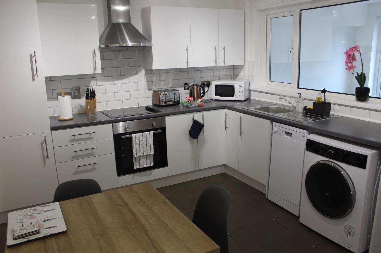Anjore House - Modern Serviced Apartment In Белфаст Экстерьер фото